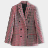 Damen Blazer mit Karomuster – Maßgeschneidert & Elegant